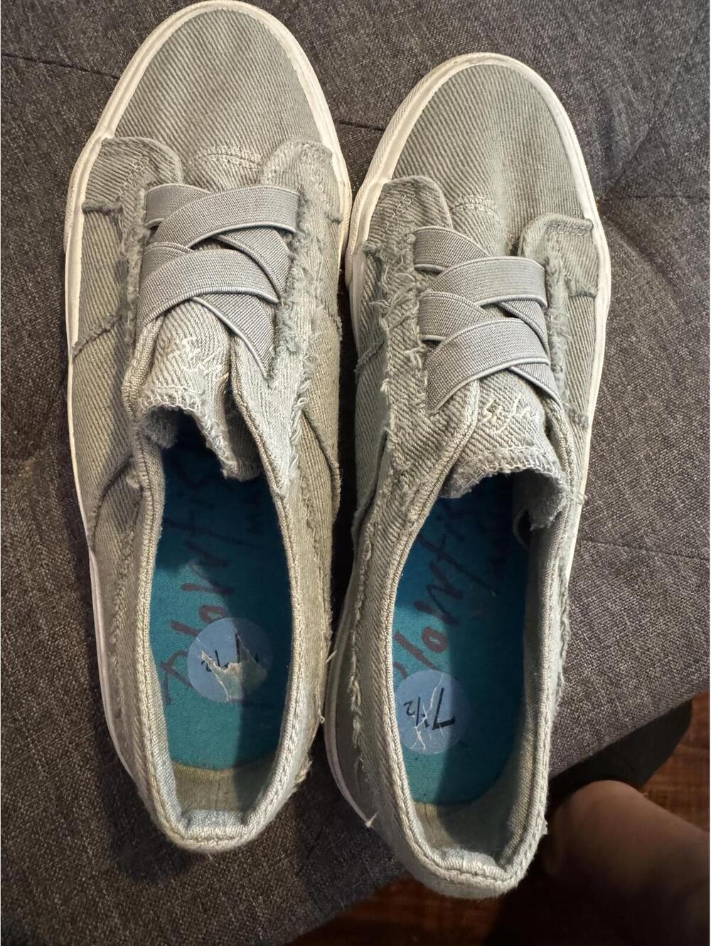Blowfish Malibu Gray slip on sneakers